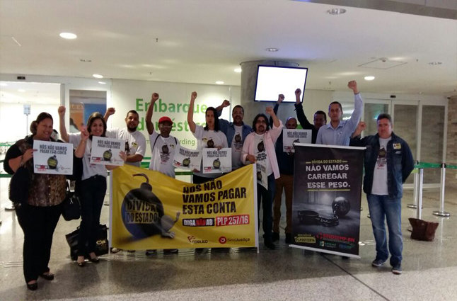 Sindicatos fazem manifestos nos Aeroportos contra o PLP257